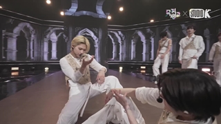 ورژن Bonus اجرای Sacrifice (Eat Me Up) در Music Bank