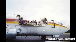 هواپیمائی که با 95 سرنشین در ارتفاع 7/5 کیلومتری زمین سقف خود را از دست داد