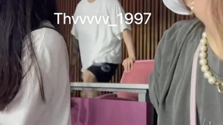 حضور جونگکوک در کنسرت یونگی (کیوتمو ببینین چطور بازی می کنه)