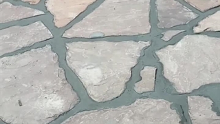 اجرای سنگ ورقه ای؛ و نصب سنگ لاشه مالون