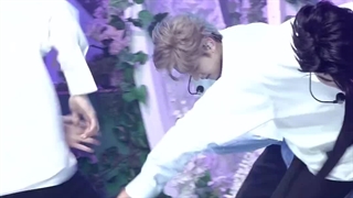 ⋆ فن کم سوک متیو " Seok Matthew " عضو گروه زیروبیس‌وان " ZeroBaseOne " در اجرای in bloom