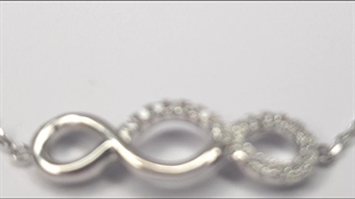 انواع دستبند های نقره با طرح اینفینیتی یا بینهایت با روکش طلا سفید