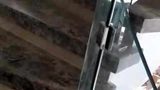 شیشه خم سکوریت