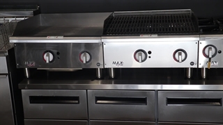 انواع دستگاه گریل صنعتی در فروشگاه اینترنتی شف مارکت