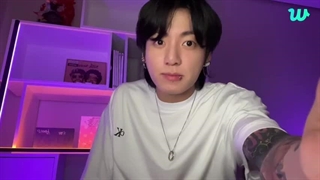 لایو جونگکوک ( BTS) در ویورس با زیرنویس فارسی آنلاین ♡♡ ( درخواستی)