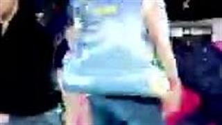 فنکم یونگهون younghoon عضو دبویز the boyz در اجرای آهنگ lip gloss