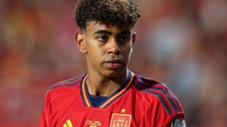 لامینه یامال مقابل قبرس