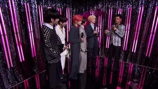 کات دریافت جایزه_ی PUSH Performance Of The Year از txt در مراسم VMAs