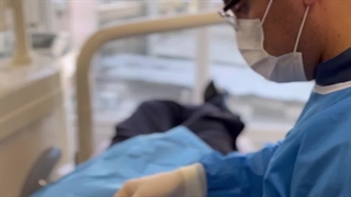 دکتر عباس گشاده رو، متخصص جراحی لثه و ایمپلنت در تهران