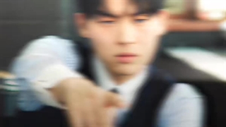 بگین فقط من نیستم که نمیتونم هیون ووک رو تو نقش مدیر ببینم[عزیز ترین دشمن من]