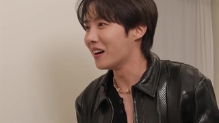 اپدیت یوتیوب QUEEN GABI از حضور هوبی تو این برنامه. این برنامه 14 مارس پخش میشه.