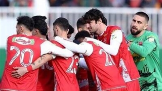 ماجرای سوزاندن کارت شهر بازیکنان پرسپولیس برای پول گرفتن دوباره!