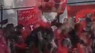 تراکتور مکتب عشق و ادب و انسانیت و احترام