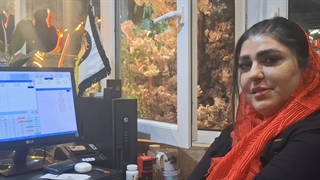 مهربانو محبی مدیر باغ رستوران بزرگ رز با غذاهای متنوع و با کیفیت ایرانی در زردبند فشم تهران