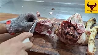 طرز صحیح پاک کردن کله پاچه - از کانال قصاب یوتیوب