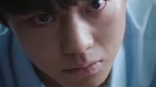 داری Tastefully yoursمیبینی، یهو دنیای weak hero class ظاهر میشه: