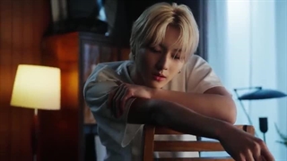 کاور آهنگ Monster توسط جونگوون