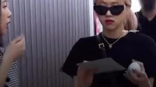 پشمای منم که پشت گوشی بودم ریخت:خنده: