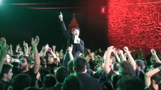 از هرچی که بگذرم، از وطن نمیگذرم